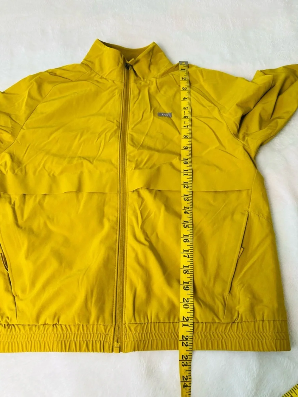 Figs zip front